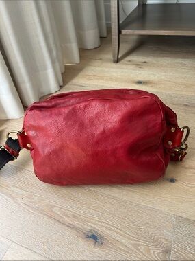 Il Bisonte Red Leather Sling/Crossbody/Belt Bag with Adjustable Strap